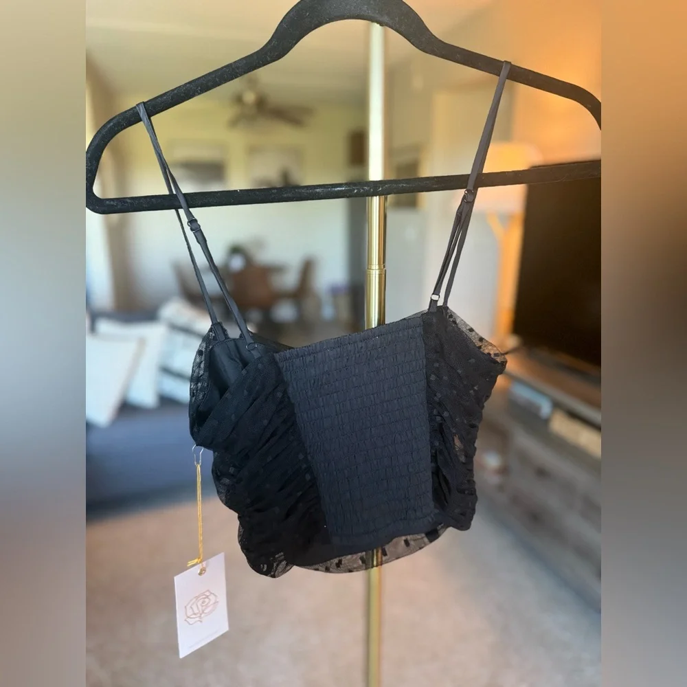 Backyard Roses Lexi Top Size Small NWT - Picture 5 of 8